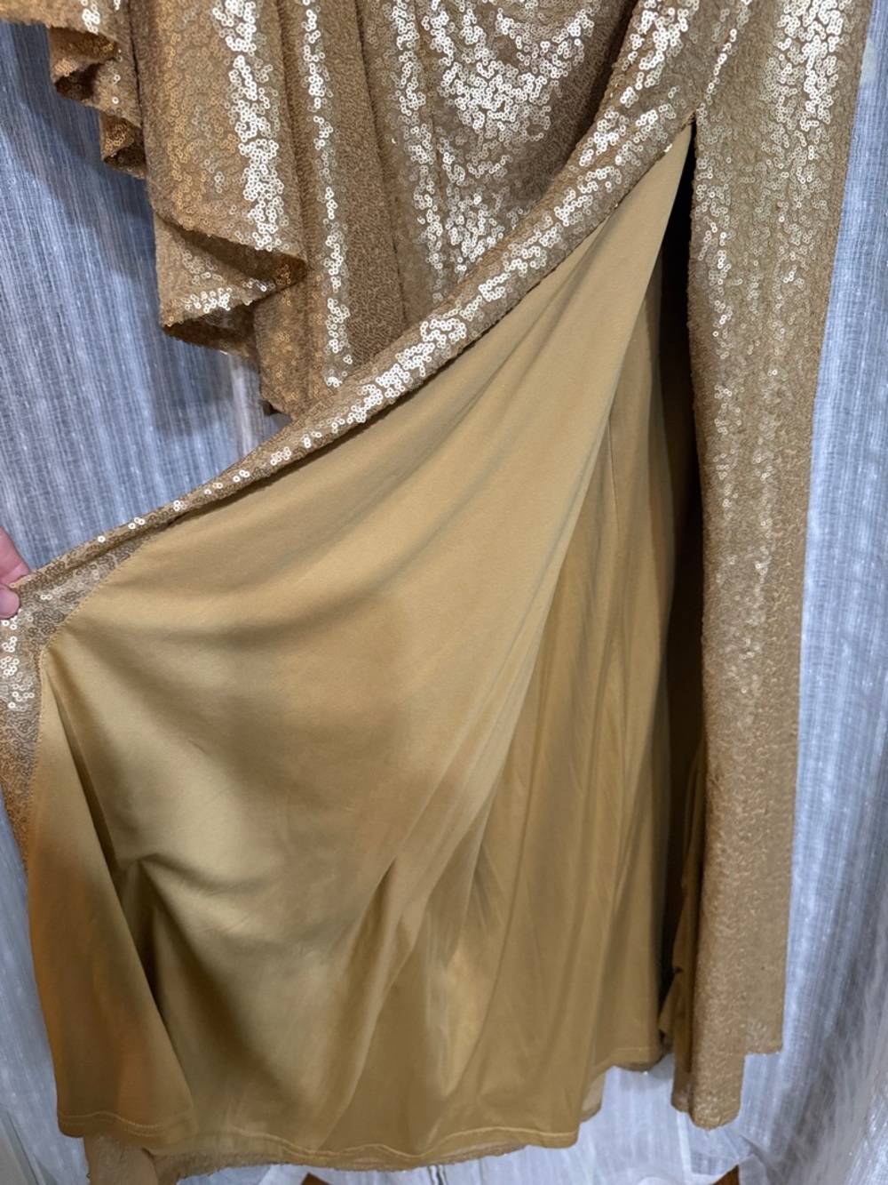 Tadashi Shoji Gold One-Shoulder Sequin Gown with Draped Sleeve - Picture 9 of 10